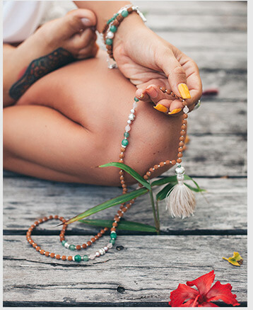 When and how to use Mala Beads omshivaloka